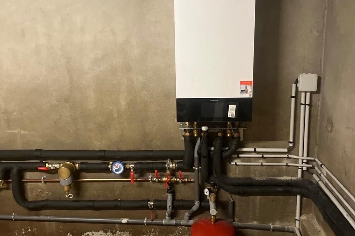 aston ariege pompe à chaleur viessmann