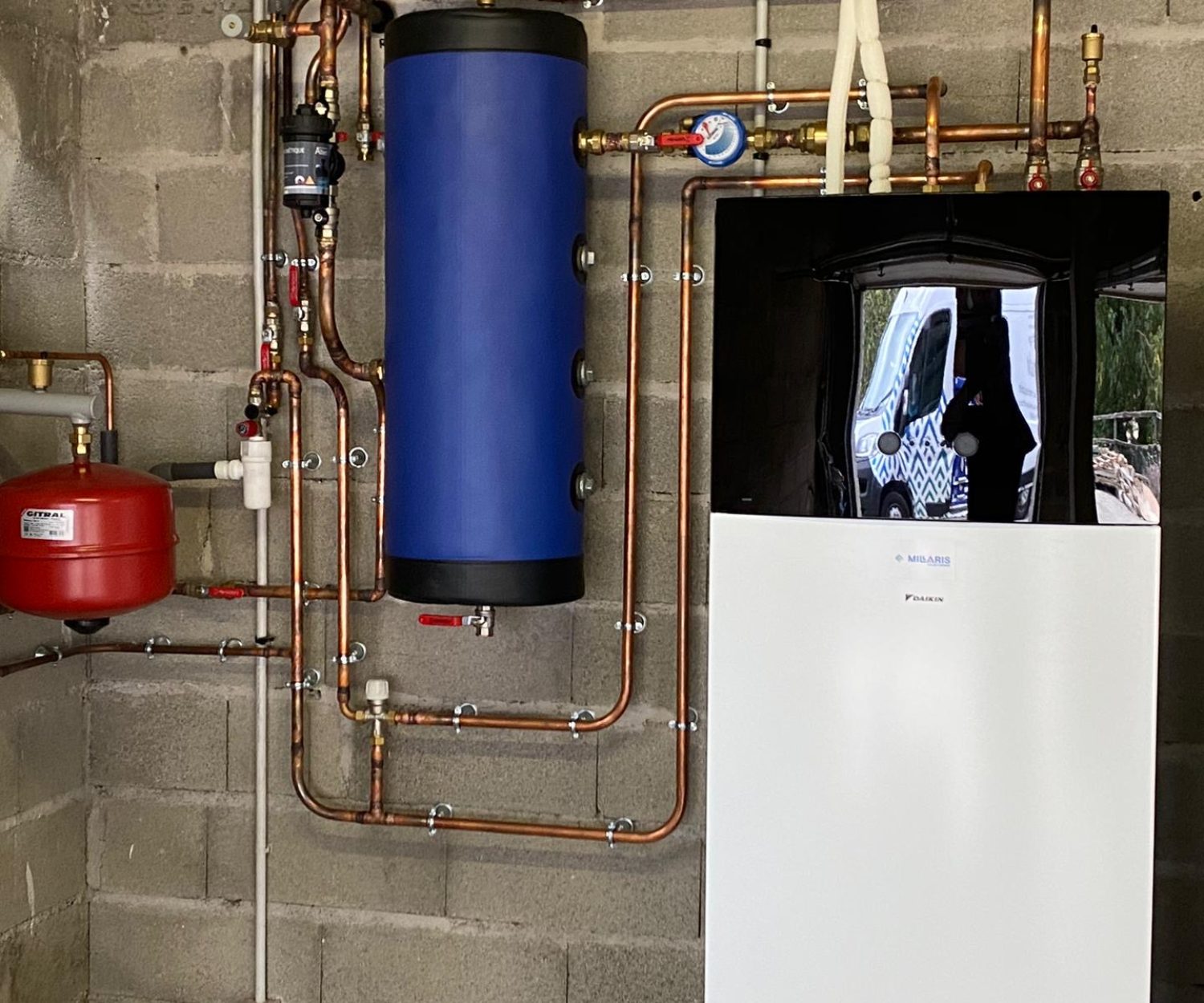 pompe a chaleur daikin air-eau luzenac